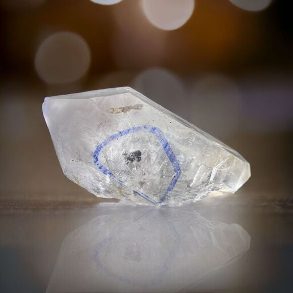 Enhydro Quartz Crystal Mobile Sediment Inclusion - Picture 1 of 13